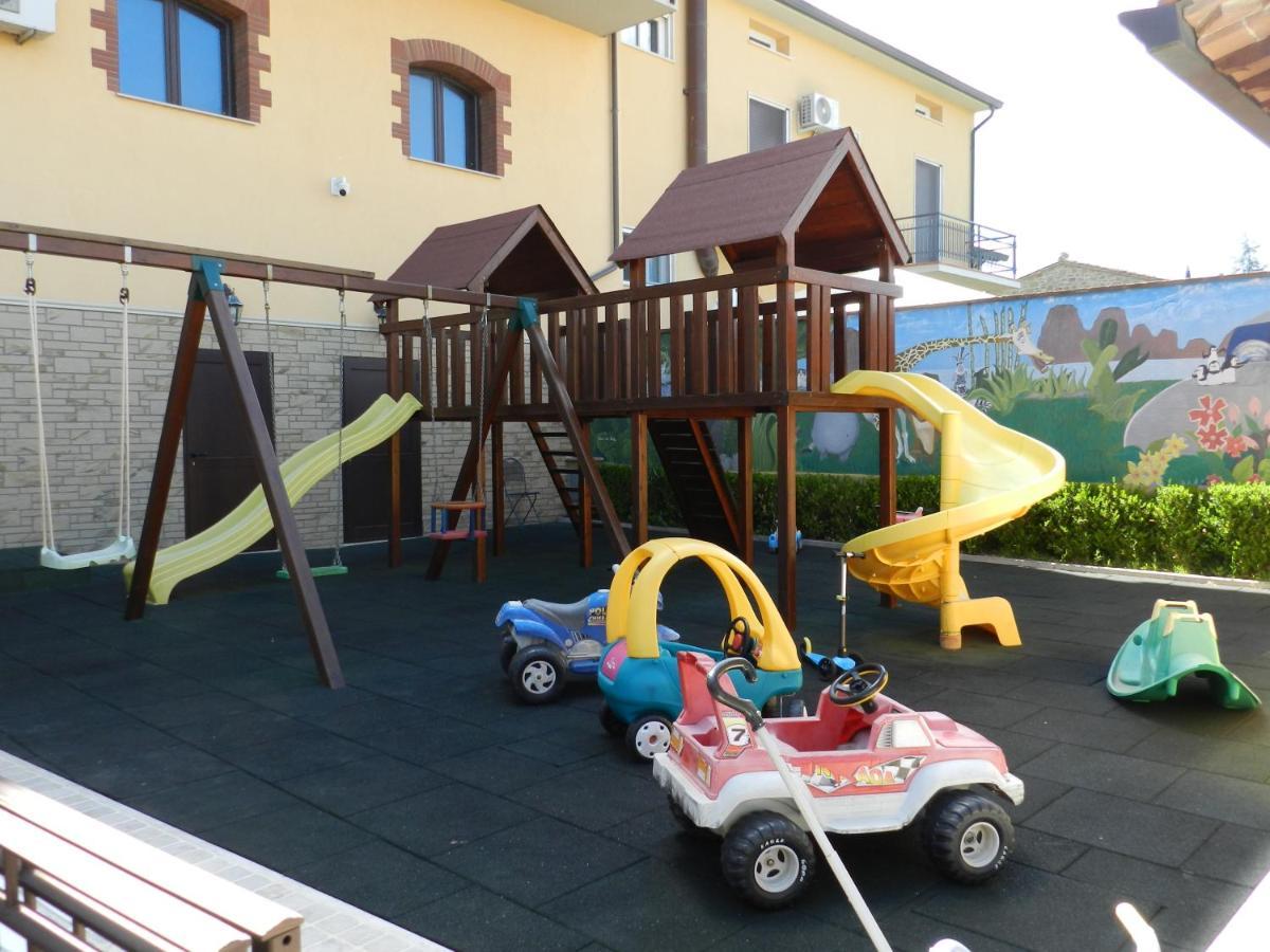 Appartamenti Brufa Civico 13/17 外观 照片